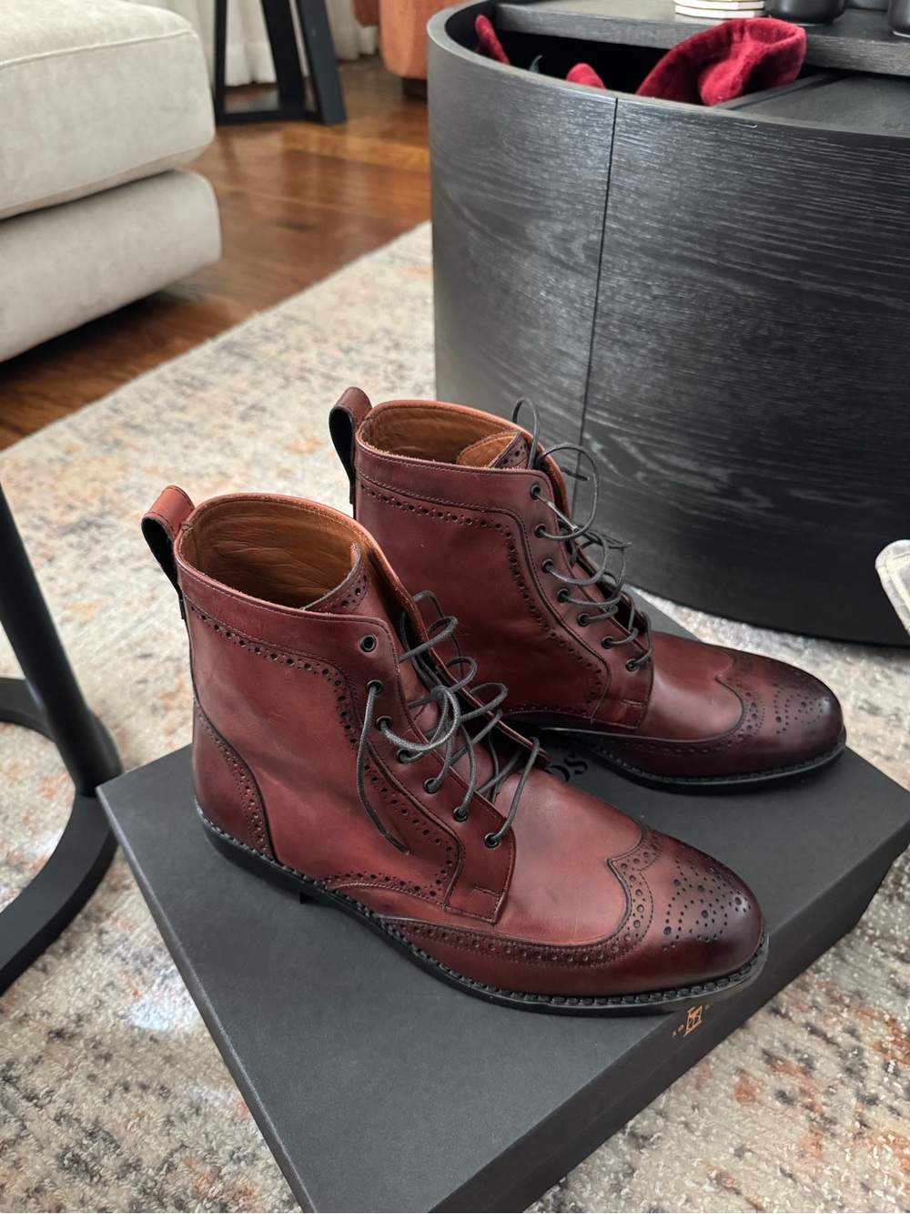 Allen Edmonds Men's Burgundy Leather Wingtip Boots